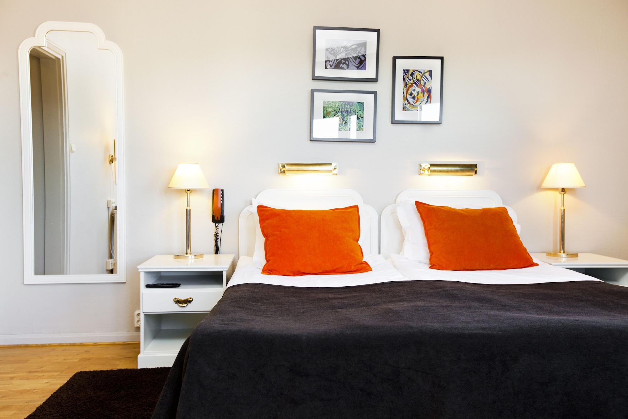 Elite Stora Hotellet Oerebro Esterno foto