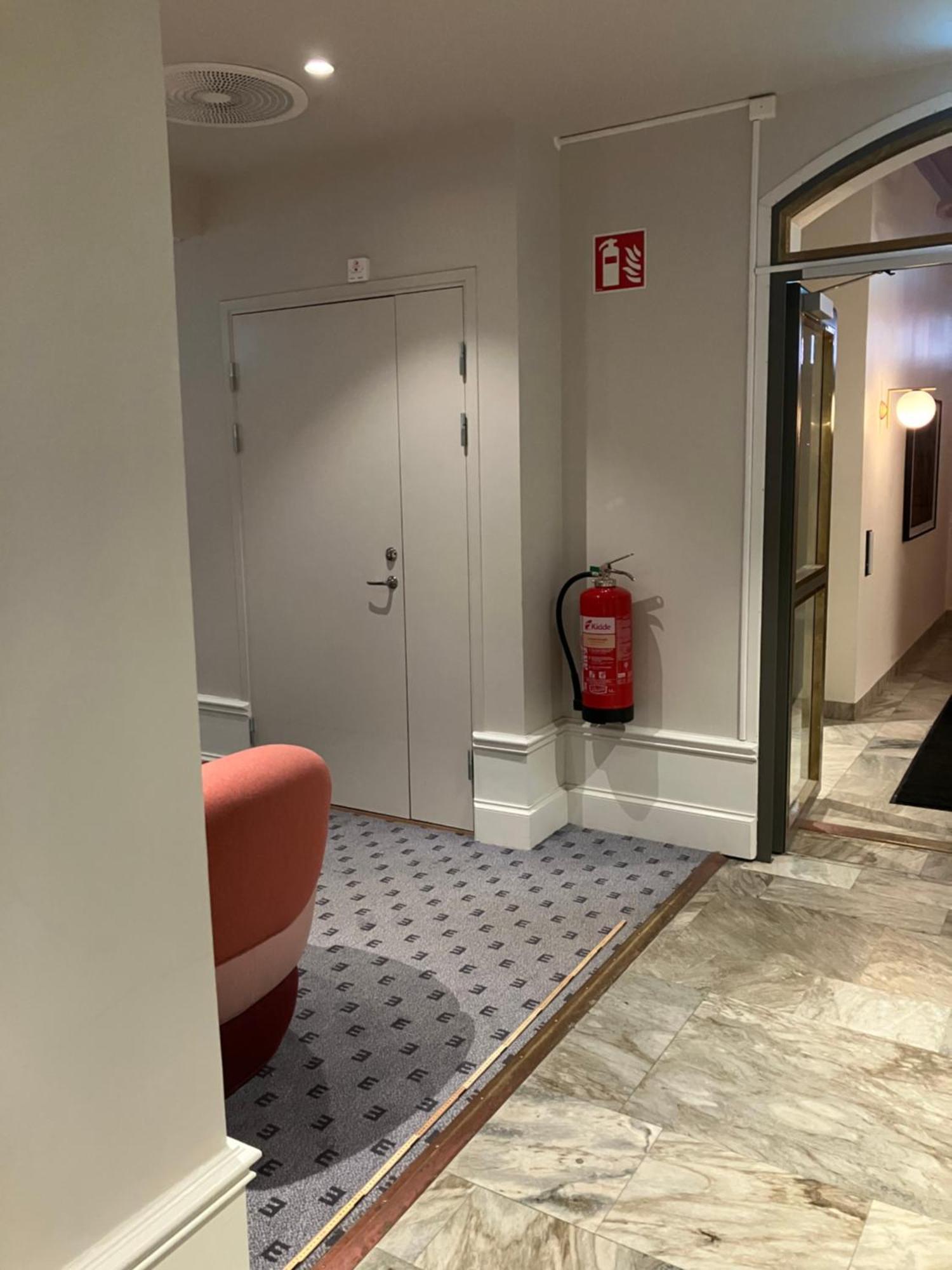 Elite Stora Hotellet Oerebro Esterno foto