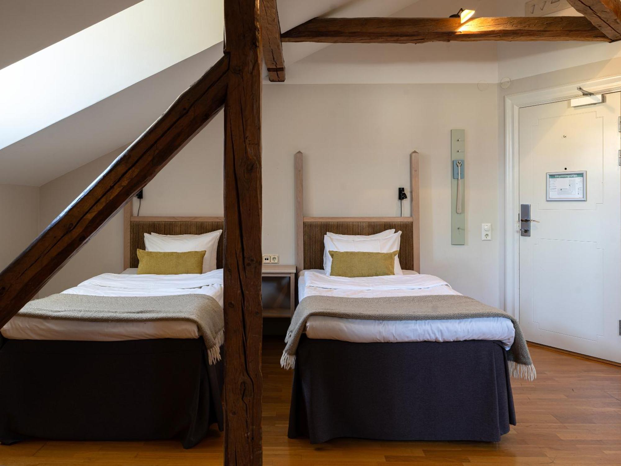 Elite Stora Hotellet Oerebro Esterno foto